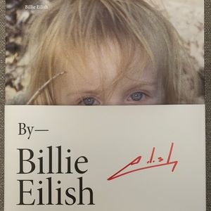 Billie Eilish Signed Book Rare Autograph